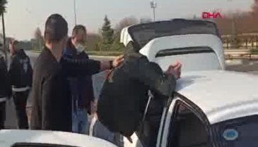 Bursa'da uyuşturucu ve silahla yakalandılar: Kimseye zararımız yok