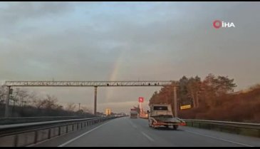 Bursa'da sis, yağmur ve gökkuşağı bir arada görüldü