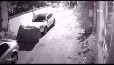 Bursa'da motosikleti çalıştıramayınca iterek çaldı