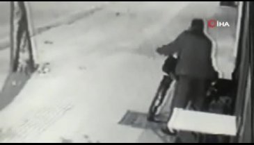 Alkollü hırsızın bisiklet sınavı