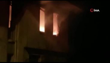 Bursa'da, metruk binada çıkan yangında bir kişi yaralandı - 2