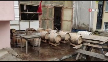 Bursa İznik'in 'Fıçıcı dede'si işinin başına döndü