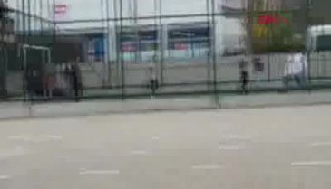 Bursa'da kısıtlamaya uymayan gençlere polis sitem etti