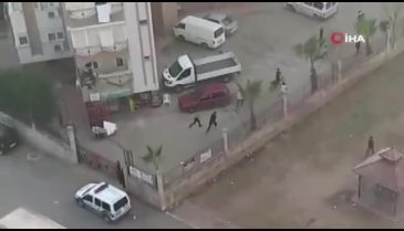 Polisi gören çocuklar çil yavrusu gibi dağıldılar