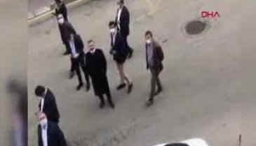 Bursa İl Emniyet Müdürü Aslan'ın denetim sırasında vatandaşlarla kurduğu diyalog beğeni topladı