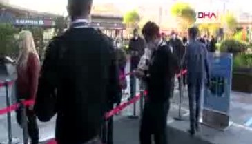 Yılbaşı öncesi AVM'ye akın ettiler