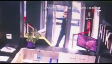 İş adamını sordu, bulamayınca korumasını öldürdü!
