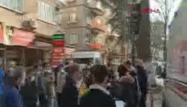 Bursa'da yaya geçidinde otomobilin çarptığı Suriyeli yaralandı