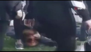 Bursa'da kızların parkta sevgili kavgası!