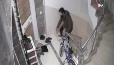 Denemeden çalmadı, rahat tavırları 'pes' dedirtti