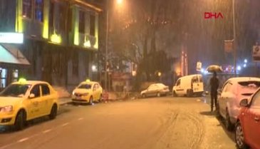 Bursa'da kar yağışı etkili oluyor