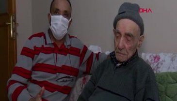 Bursa'da 93 yaşındaki Kore Gazisi ve eşi koronavirüsü yendi