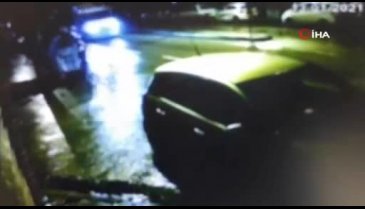 Bursa'da otomobil ile çekici çarpıştı