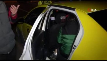 Bursa'da ticari takside alkol alırken yakalanan genç kadın, "hastaneye gidiyordum" dedi