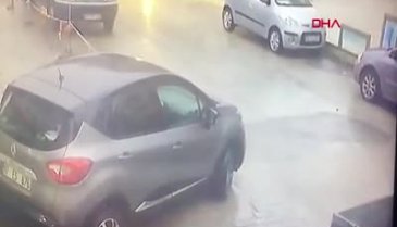 Bir çocuk ve 4 kadını elle taciz eden apartman görevlisi yakalandı