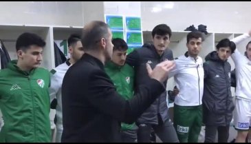 Bursaspor Teknik Direktörü Mustafa Er: Geri Adım Atmayın