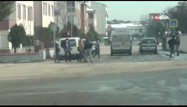 Bursa'da havalar ısındı, çocuklar sokağa koştu