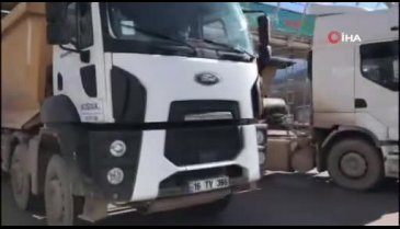 Bursa'da yaşlı adamın imdadına polisler yetişti
