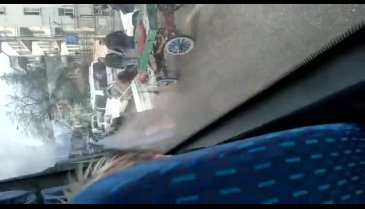 Bursa'da başıboş at arabası trafiği kilitledi!