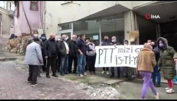 Bursa'da 80 yıldır hizmet veren PTT binasını kapattılar, vatandaş eylem yaptı