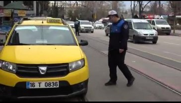 Bursa'da zabıta ekiplerinden taksi ve dolmuşlara denetim