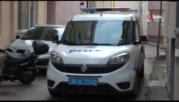 Bursa'da polisten 5 yaşındaki çocuğa doğum günü sürprizi