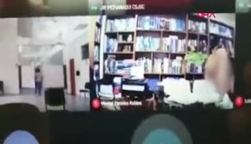 Kamerasını açık unuttu, müvekkiliyle cinsel ilişkiye girerken yakalandı