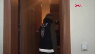 Çıplak fotoğraf rezaleti! 'Ponçik' diye grup kurmuşlar