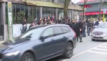 Emniyet, 'aşağı bak' iddiasıyla ilgili bir video yayınladı