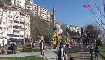 Bursa'da vatandaşlar sahillere akın etti