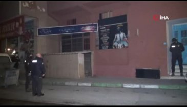Bursa'da internet kafeye baskın