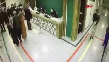 Sağlık çalışanlarına saldırı kameraya yansıdı