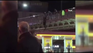Üst geçitte intihar girişimi