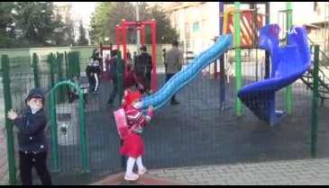 Bursa'da polis ve siren sesini duyan kaçıyor