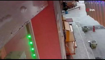 Bursa'da 600 yıllık camiyi böyle soydu