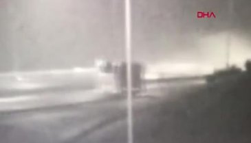 Bursa'da otobanda ters şeride giren otomobil otobüsle çarpıştı: 2 ölü, 10 yaralı