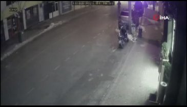 Bursa'da iş yerindeki sadaka kutusunu böyle çaldı