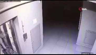 Bursa'da bisiklet hırsızlığı apartmanın güvenlik kamerasına takıldı
