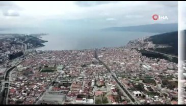 Bursa'da gönüllüler sokak hayvanları için sahaya indi