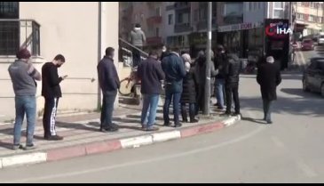 Bursa'da korkutan kalabalık