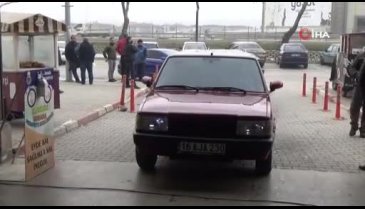 Bursa'da aylar sonra ikinci el oto pazarı açıldı