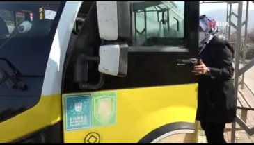 Bursa'da kadın şoförü gören araçtan inmek istedi, yolculuk yapınca hayran kaldı
