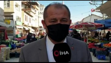 Bursa'nın Orhaneli mavi boncuğunu taktı