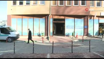 Bursa Yıldırım Belediyesi'nden 120 yaşındaki Emine teyzeye hasta yatağı yardımı