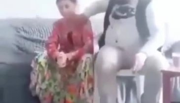 Sosyal medyada kızını istismar etmişti! Bakanlık harekete geçti