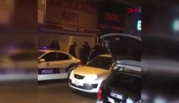 Tekmeli yumruklu kavgaya biber gazlı müdahale