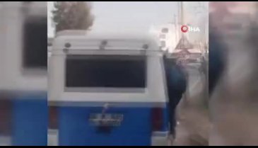 Bursa'da minibüsten 28 kişi çıktı! Zabıta ekipleri affetmedi