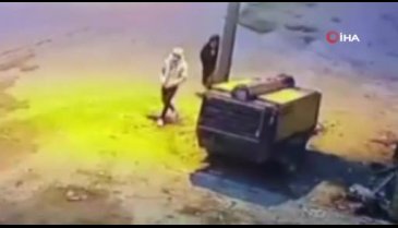 Bursa'da güpegündüz motosikleti böyle çaldılar