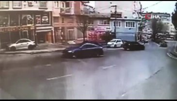 Bursa'da yol verme kavgasında bıçaklar ve sopalar konuştu!