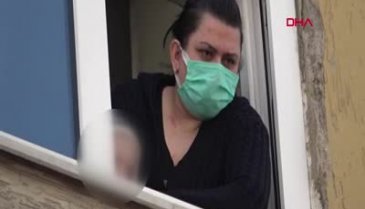 Bursa'da darbedilip eve kilitlenen kadın ile çocuğu kurtarıldı